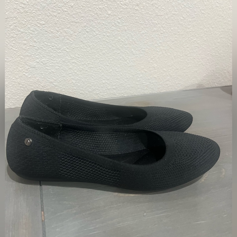 Simply Vera Vera Wang Black Women's Flats